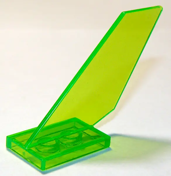 Trans-Bright Green Tail Shuttle