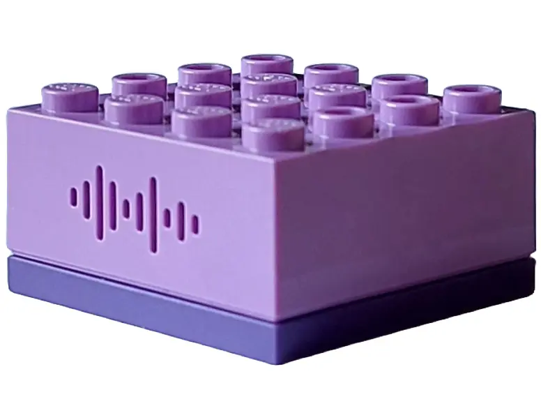 Dark Purple Electric, Sound Brick 4 x 4 with Medium Lavender Top and 31 Randomized Sounds (Talking S