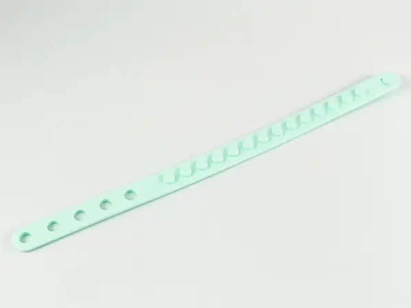 Light Aqua Bracelet with 1 x 14 Studs and 5 Holes