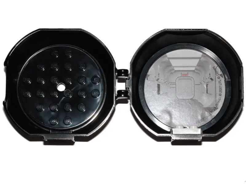 Black Container, Pod with Black 6 x 6 Round Plate and White 1 x 2 Plate with Star Wars Pattern (Stic