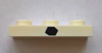 White Plate 1 x 3 with Black Hexagon Pattern (BrickHeadz Olaf Chest)