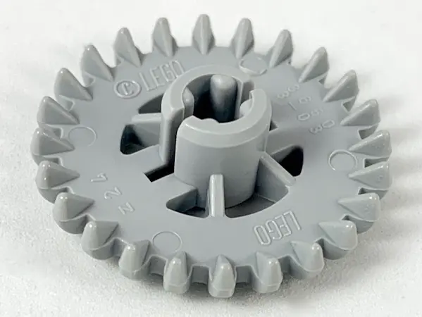 Light Bluish Gray Technic, Gear 24 Tooth Crown - Reinforced