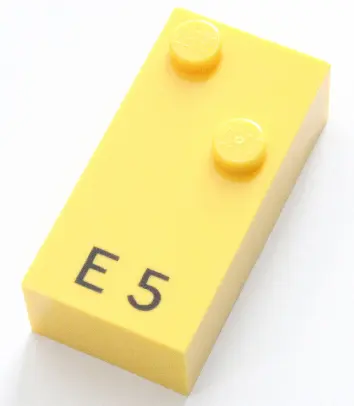 Yellow Brick, Braille 2 x 4 with 2 Studs with Black Capital Letter E / Number 5 Pattern (dots-15 ⠑)