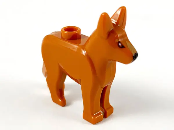 Dark Orange Dog, Alsatian / German Shepherd with Black Eyes and Nose, Dark Tan on Top of Muzzle Patt