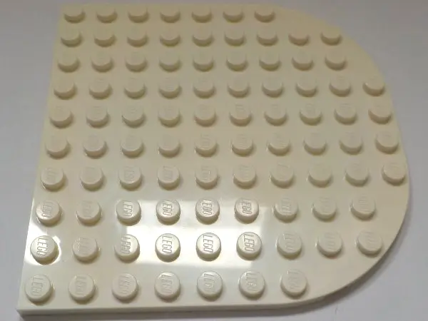 White Plate, Round 10 x 10 Rounded End