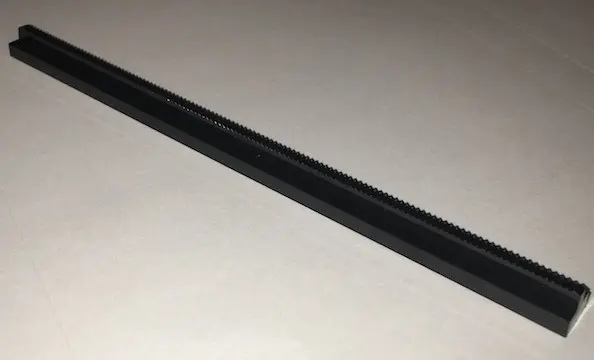 Black Train, Track Rail Straight 16L (no slots, no tapered ends)