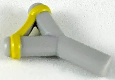 Light Bluish Gray Minifigure, Weapon Slingshot with Yellow Band Pattern