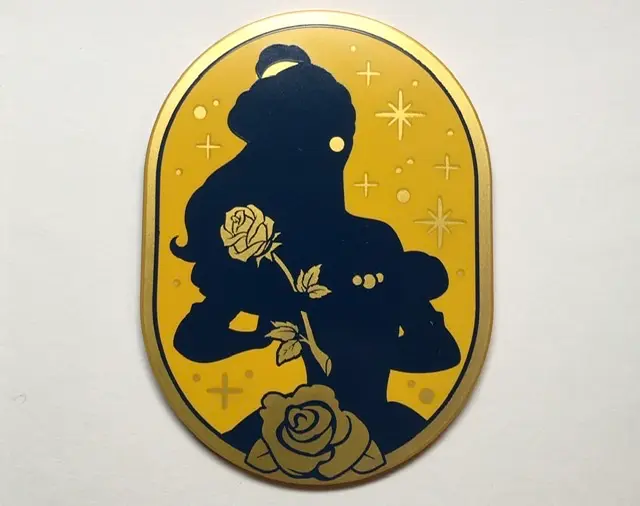 Pearl Gold Tile, Round 6 x 8 Oval with Belle Pattern