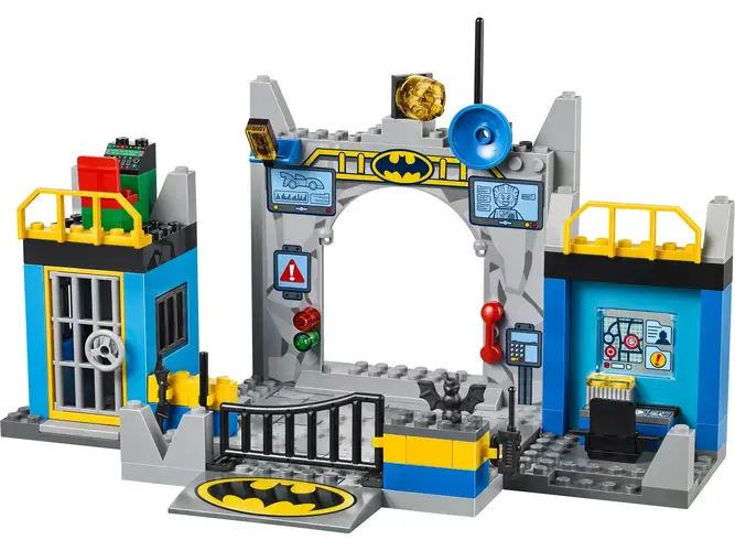 Batman™: Defend the Batcave 10672