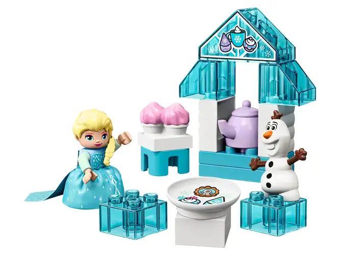 Elsa and Olaf's Tea Party 10920