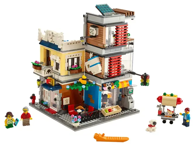 Townhouse Pet Shop & Café 31097