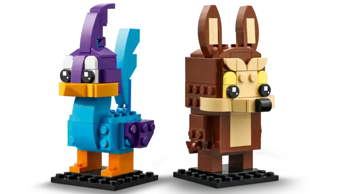 Road Runner™ & Wile E. Coyote™ 40559