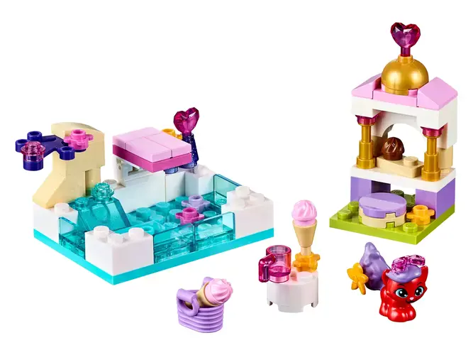 Treasure's Day at the Pool 41069