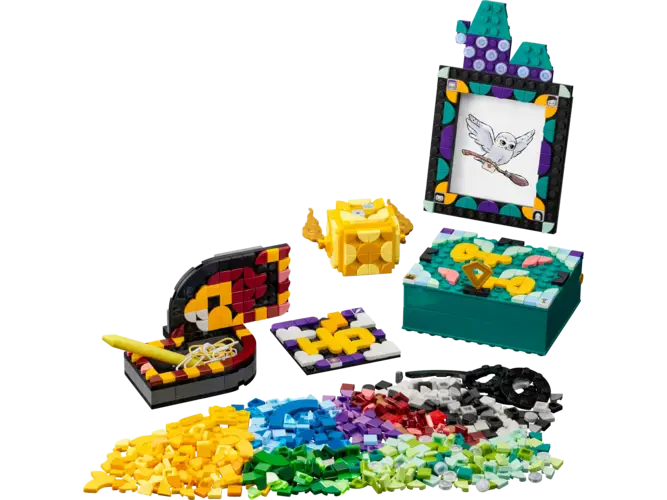 Hogwarts™ Desktop Kit 41811