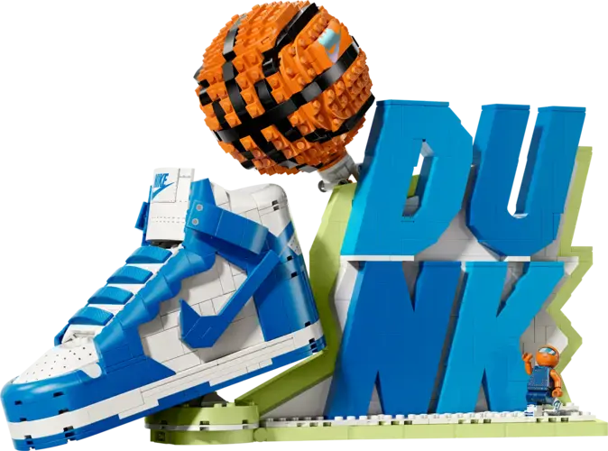 Nike Dunk x LEGO® Set
