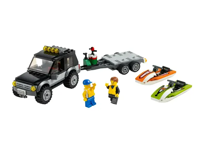 SUV with Watercraft 60058