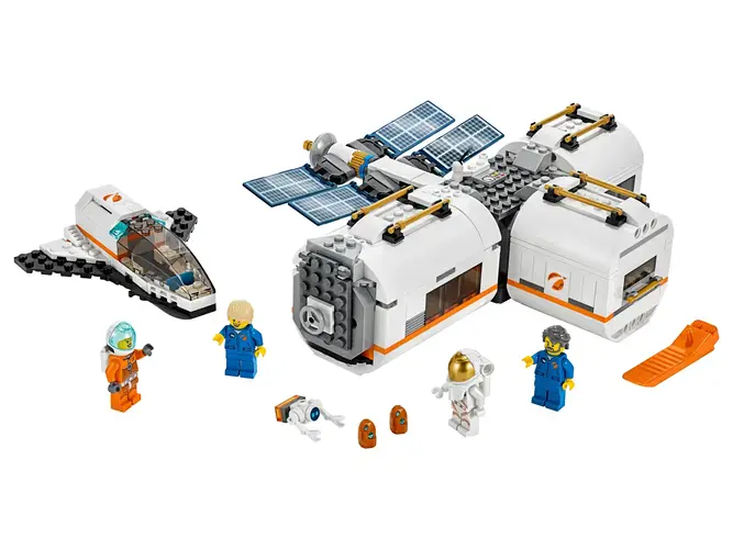Lunar Space Station 60227