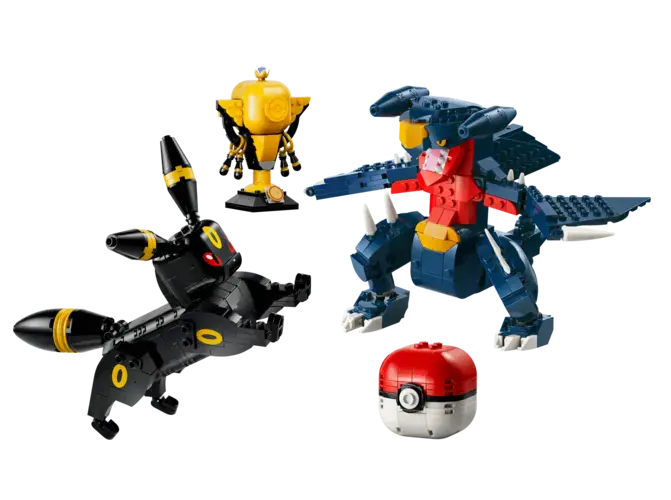 SMART Play™: Umbreon vs. Garchomp Championship Battle
