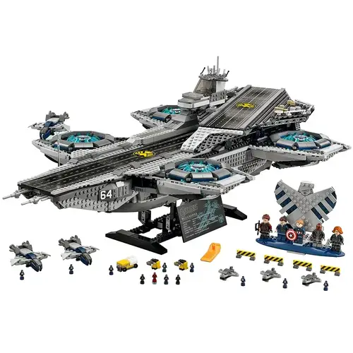 The SHIELD Helicarrier 76042