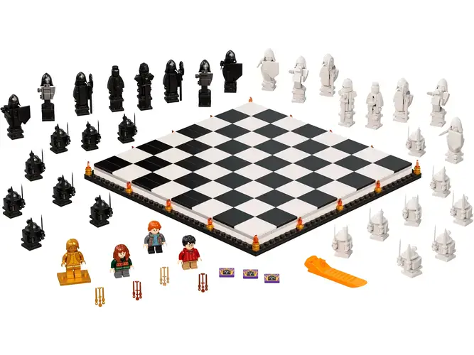 Hogwarts™ Wizard’s Chess 76392
