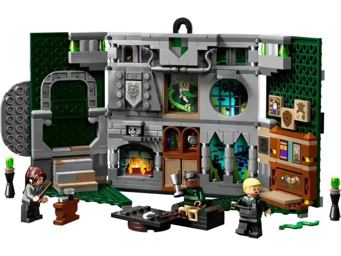 Slytherin™ House Banner 76410