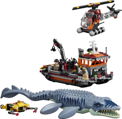 Mosasaurus Dinosaur Boat Attack